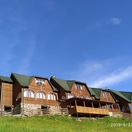 Котедж ,,Тік" Hotel Tatariv Ngoại thất bức ảnh