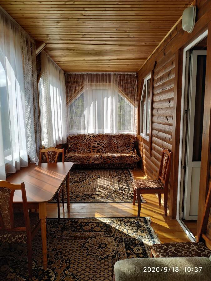 Котедж ,,Тік" Hotel Tatariv Ngoại thất bức ảnh