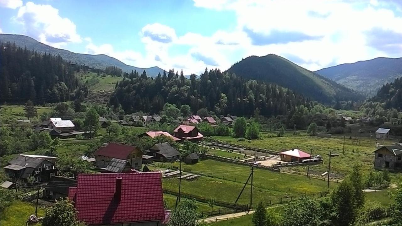 Котедж ,,Тік" Hotel Tatariv Ngoại thất bức ảnh