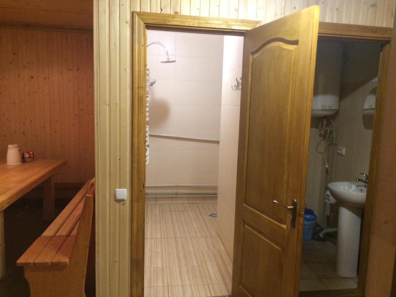 Котедж ,,Тік" Hotel Tatariv Ngoại thất bức ảnh