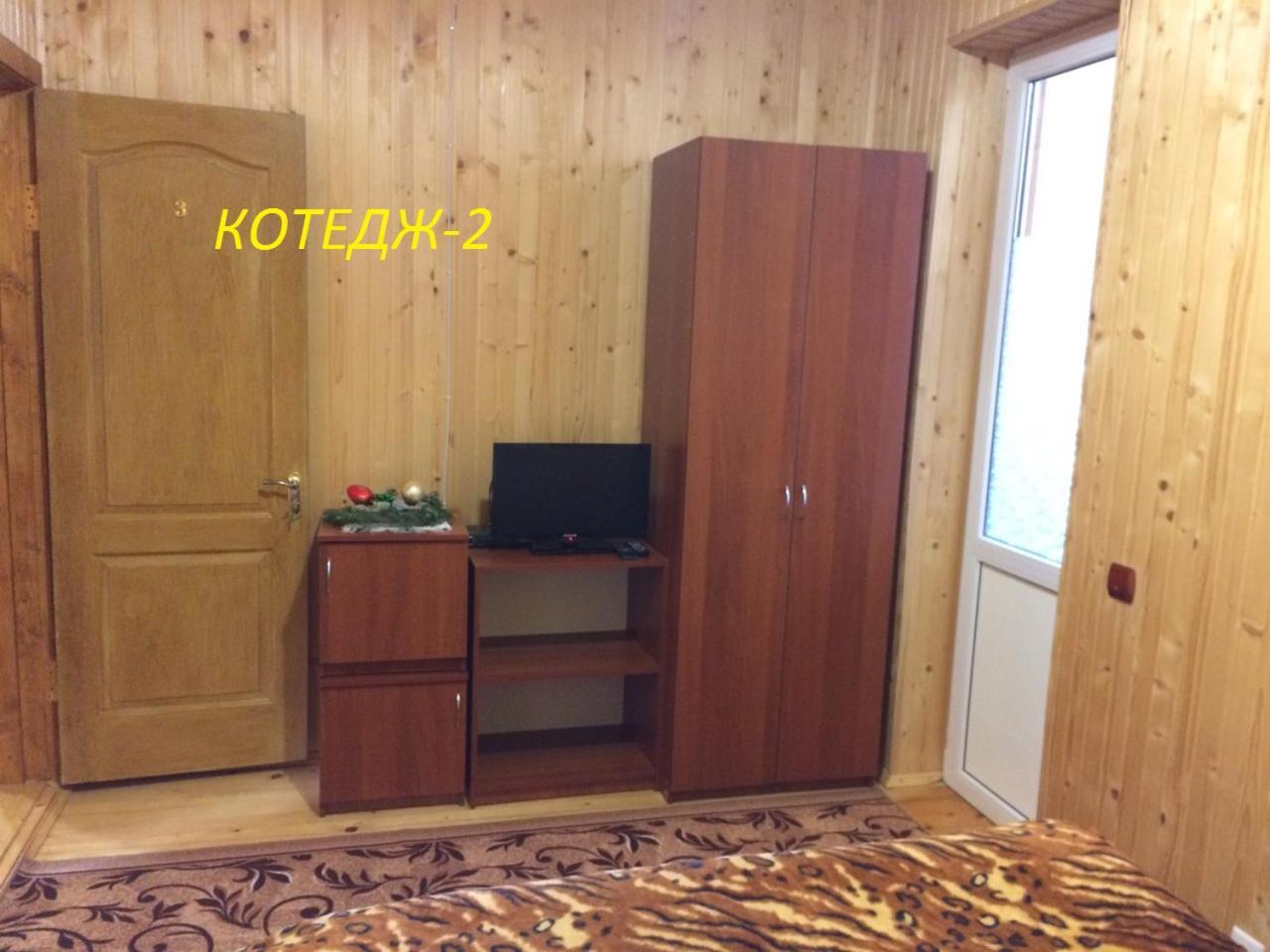 Котедж ,,Тік" Hotel Tatariv Ngoại thất bức ảnh